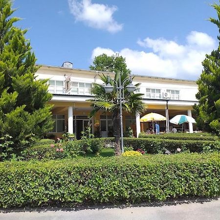Sheki Avtovagzal Motel מראה חיצוני תמונה